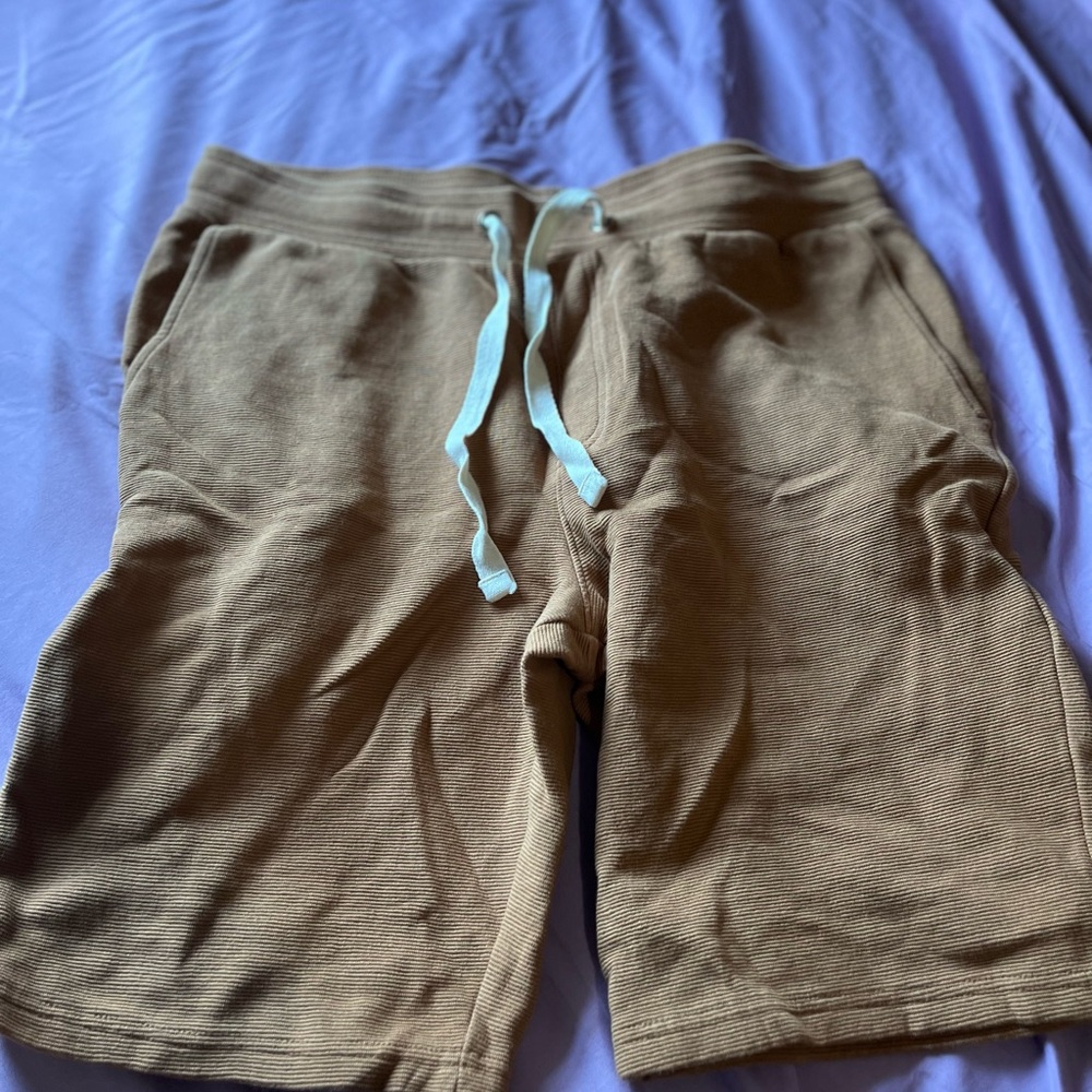 ABOUND SHORTS